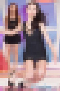 糗！清純國光女神小茉莉美腿打結，爆衝仆街_台灣藝人走光