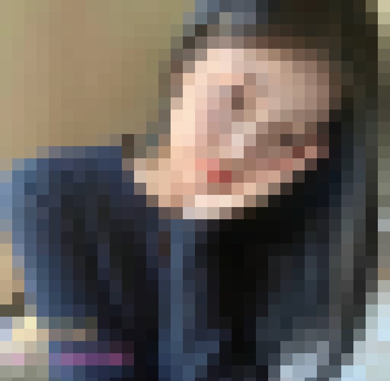 她喜歡濕吻，在你耳邊、頸項、胸膛，留下濕潤的吻痕_南部茶訊/樓鳳