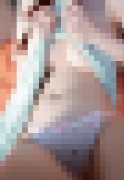 半夜被偷舔鮑魚搓奶嚇醒的E奶少女_半夜被偷舔鮑魚搓奶嚇醒的E奶少女_4